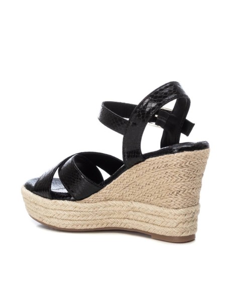 SANDALIA CUÑA 142750 XTI Negro
