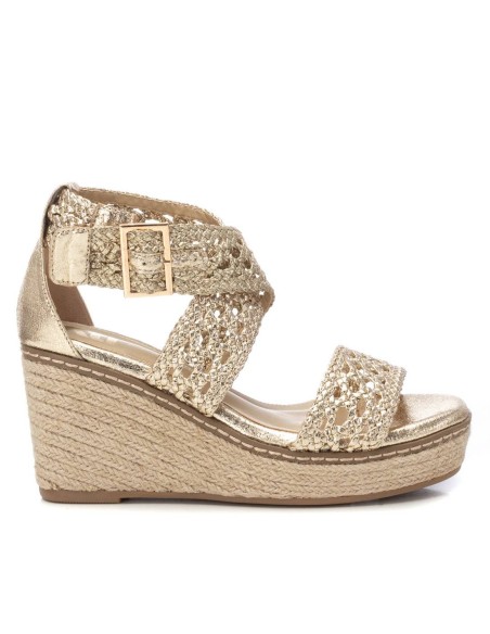 SANDALIAS DE CUÑA 143824 XTI Oro SANDALIAS DE CUÑA 143824 XTI Oro