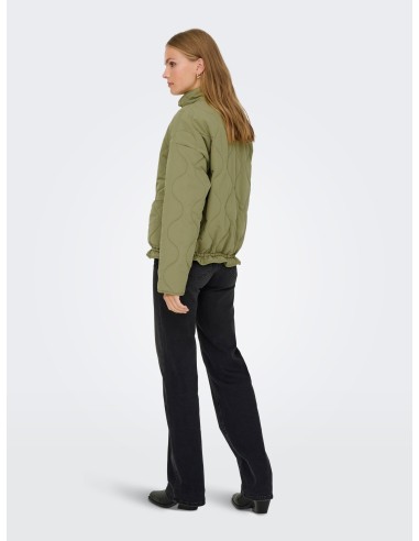 CAZADORA JDYNELLA LIFE SHORT QUILT JACKET OTW SGO Dried Herb DTM EMBOSSED MINI JDY LINING