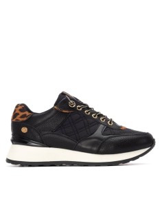 Zapatilla de mujer plano Xti 144209 Negro
