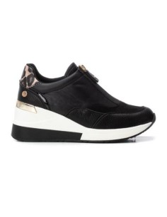 Zapatilla de mujer con cuña Xti 144655 Negro