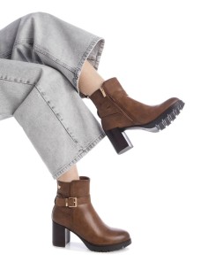 Botin de mujer con tacón Xti 144300 Camel 2