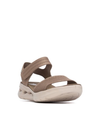 Sandalia de mujer plano Xti 145023 Taupe