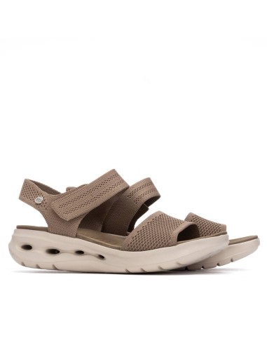 Sandalia de mujer plano Xti 145023 Taupe