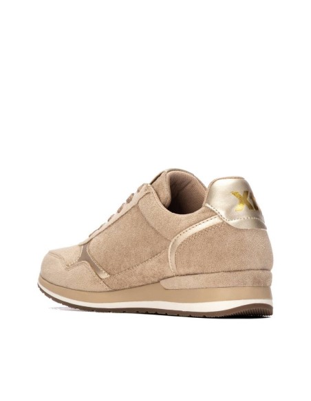 Zapatilla de mujer plano Xti 146368 Taupe