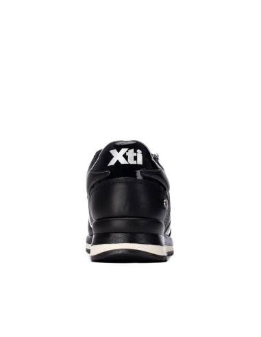 Zapatilla de mujer plano Xti 146371 Negro