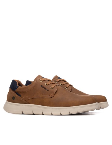 Zapato de hombre plano Xti 146723 Camel