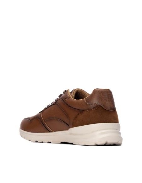 Zapatilla de hombre plano Xti 146718 Camel