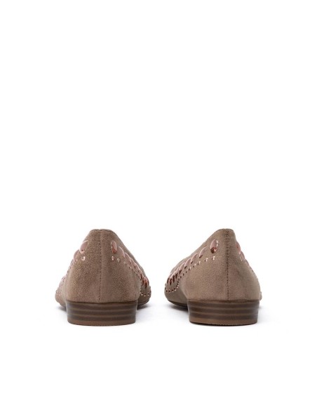 Zapato de mujer plano Xti 146223 Taupe