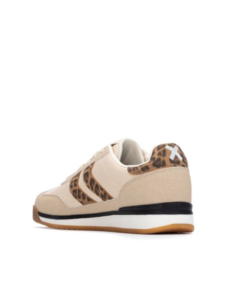 Zapatilla de mujer plano Xti 144587 Leopardo