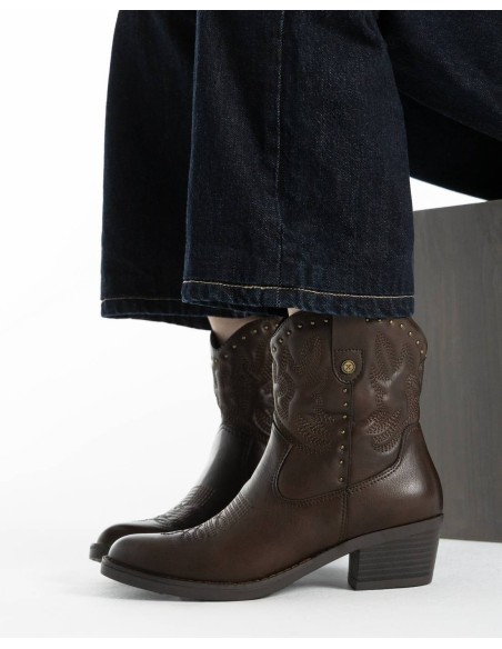 Botin de mujer con tacón Xti 146190 Marrón