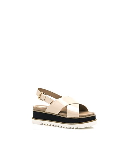 SANDALIAS CON HEBILLA LISETTE PATENT NUDE MUSTANG