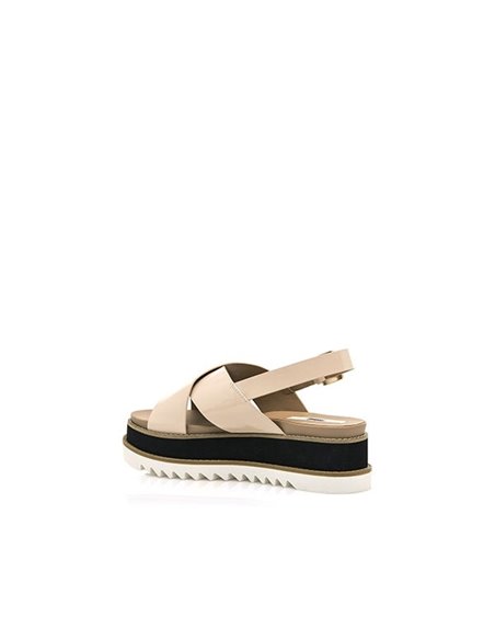 SANDALIAS CON HEBILLA LISETTE PATENT NUDE MUSTANG