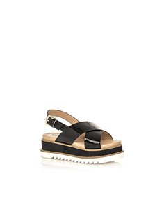 SANDALIAS CON HEBILLA LISETTE PATENT NEGRO MUSTANG 2
