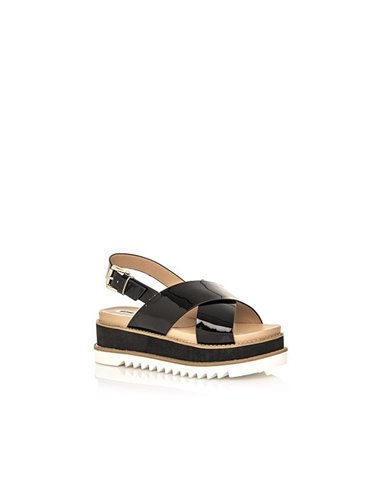 SANDALIAS CON HEBILLA LISETTE PATENT NEGRO MUSTANG